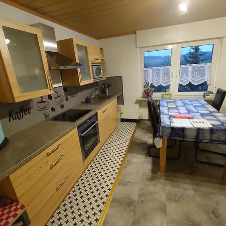 Haus-panoramablick * Зундерн